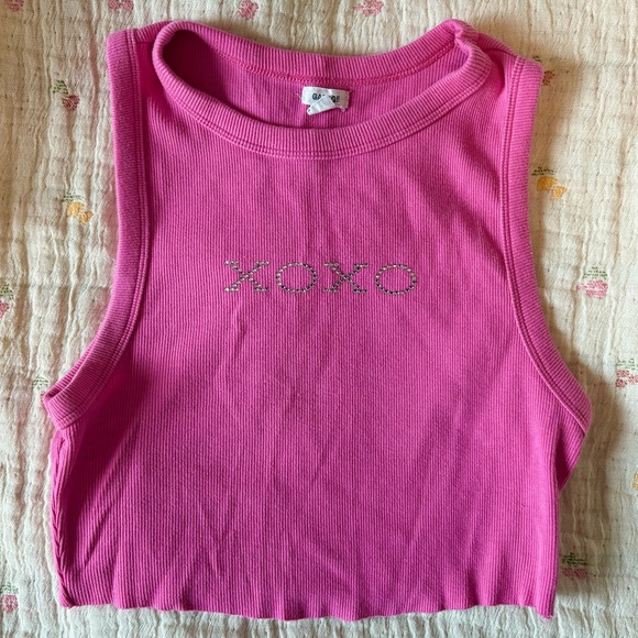 Garage Tops - Y2K Bedazzled XOXO Pink Sleeveless Cropped Tank Top